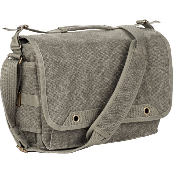 Canon EOS R3 Mirrorless Camera with Essentials+ Kit