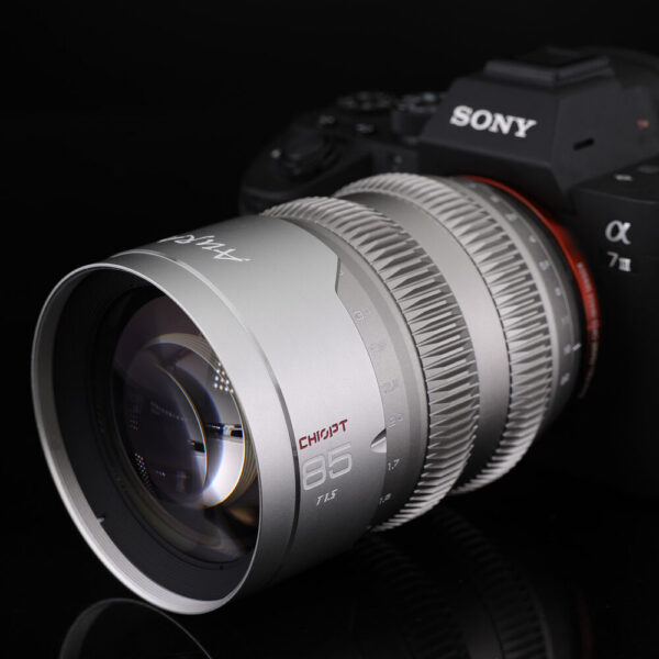 CHIOPT AURA 85mm T1.5 Cinema Lens (Canon RF) view 6