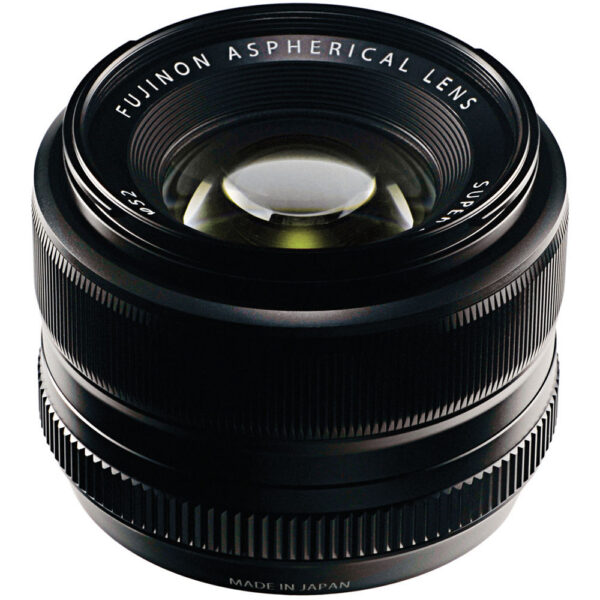 FUJIFILM XF 35mm f/1.4 R Lens with UV Filter Kit