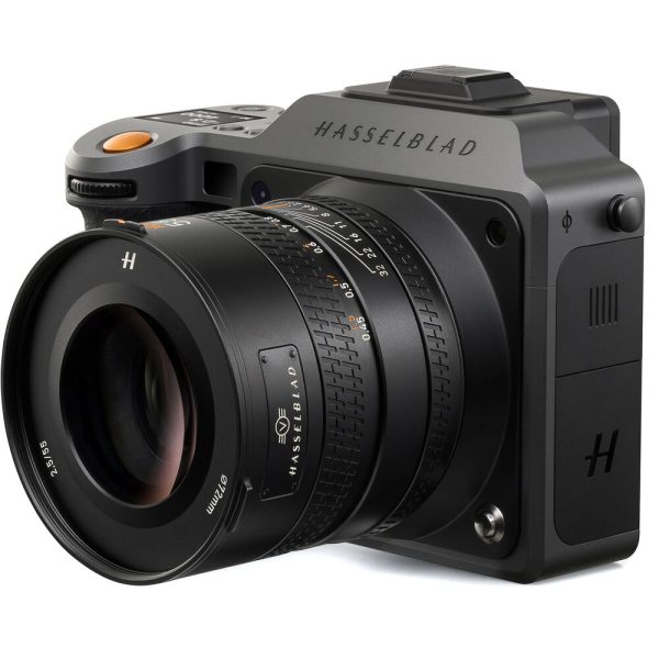 Hasselblad X2D II 100C Medium Format Mirrorless Camera view 4