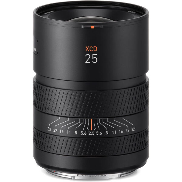 Hasselblad XCD 25mm f/2.5 V Lens view 3