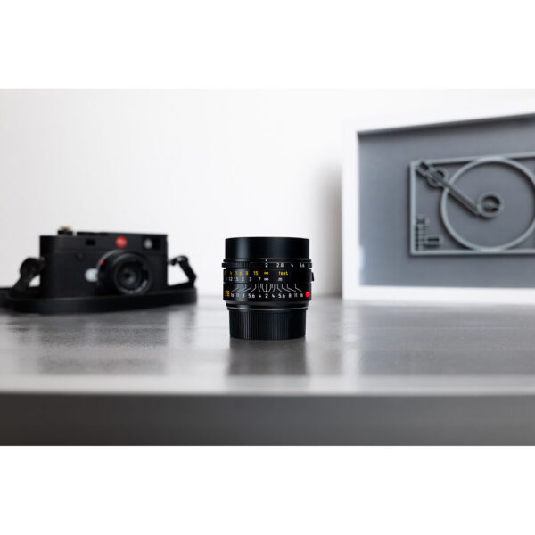 Leica Summicron-M 28mm f/2 ASPH. Lens (Leica M, Black) view 4