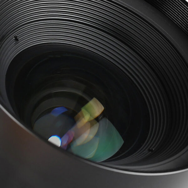 Meike FF Prime Cine 24mm T2.1 Lens (Canon RF-Mount, Feet/Meters) view 4