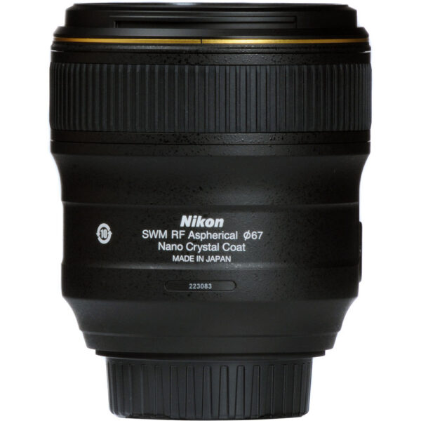 Nikon AF-S NIKKOR 35mm f/1.4G Lens view 4