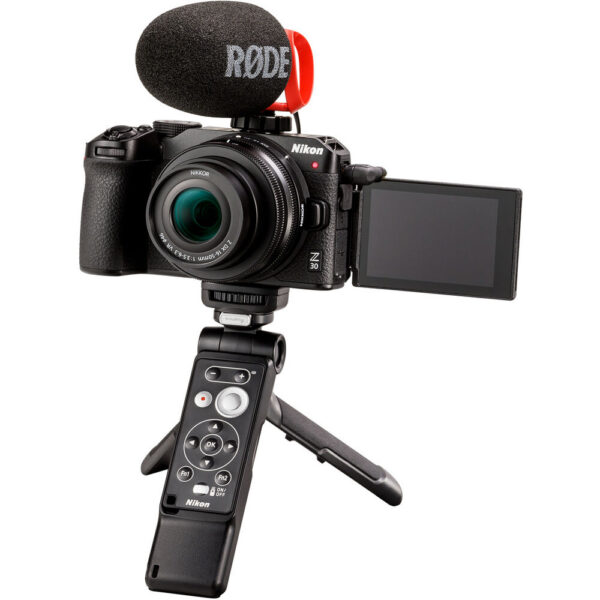 Nikon Z30 Creator's Kit view 3
