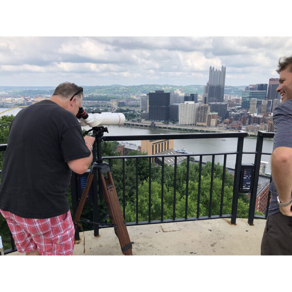 Oberwerk 82XL-ED Binocular Telescope view 6