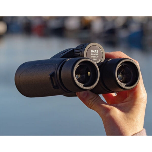 Opticron 8x42 Aurora BGA VHD Binoculars view 4