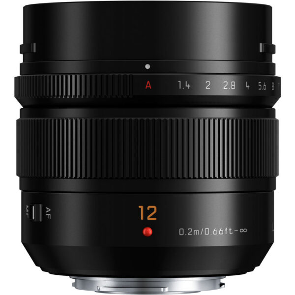 Panasonic Leica DG Summilux 12mm f/1.4 ASPH. Lens view 3