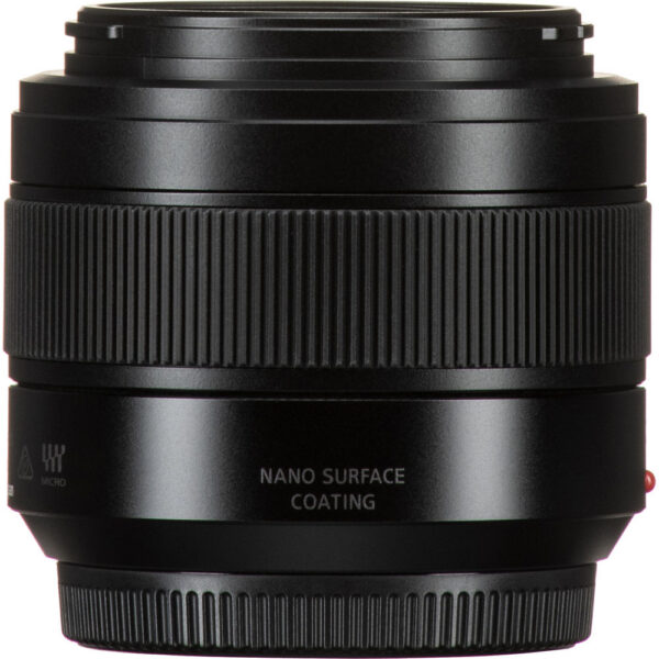 Panasonic Leica DG Summilux 25mm f/1.4 II ASPH. Lens view 5