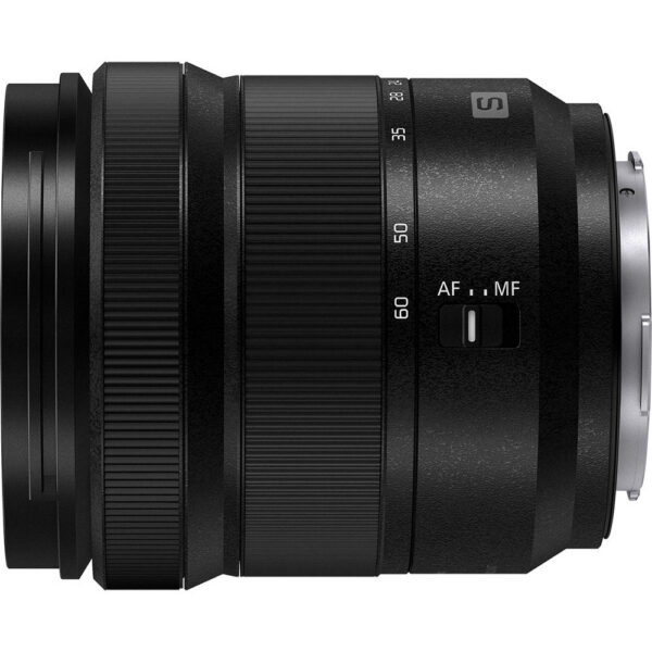 Panasonic LUMIX S 20-60mm f/3.5-5.6 Lens view 4
