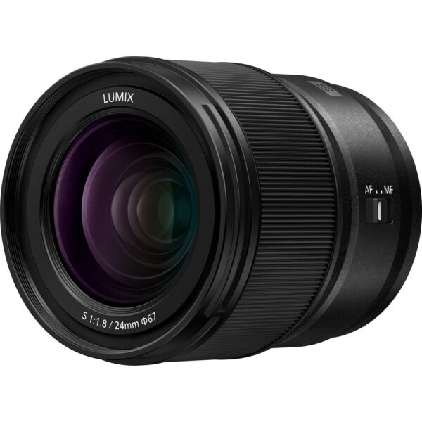 Panasonic LUMIX S 24mm f/1.8 Lens view 3
