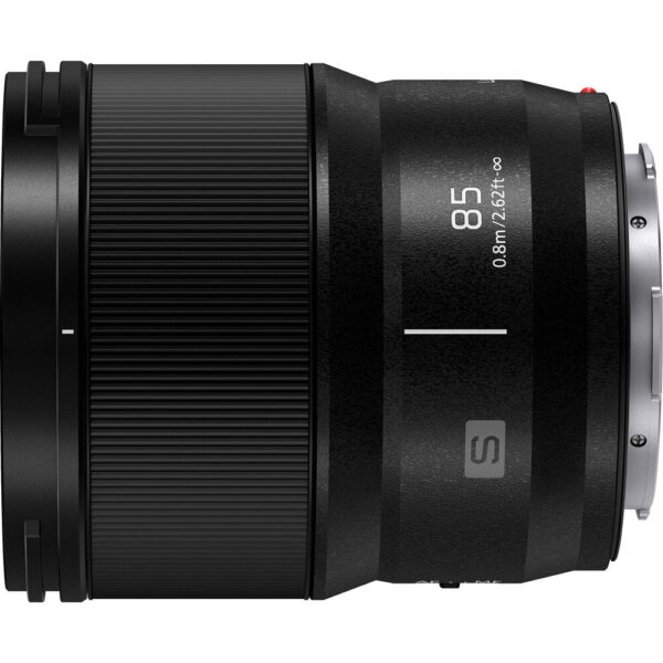 Panasonic LUMIX S 85mm f/1.8 Lens view 3