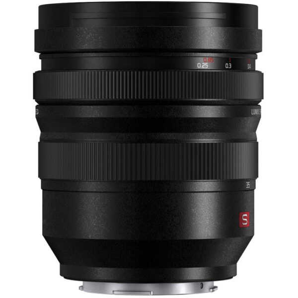 Panasonic LUMIX S PRO 16-35mm f/4 Lens view 3