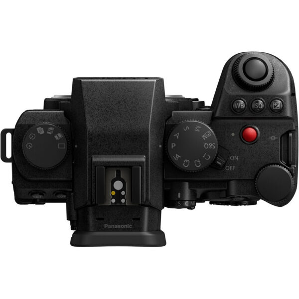 Panasonic LUMIX S5 IIX Mirrorless Camera with 20-60mm Lens view 7