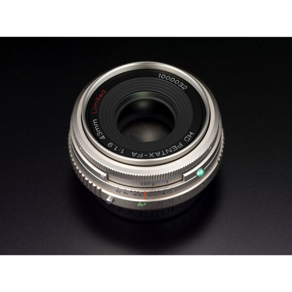 Pentax HD Pentax-FA 43mm f/1.9 Limited (Silver) view 5
