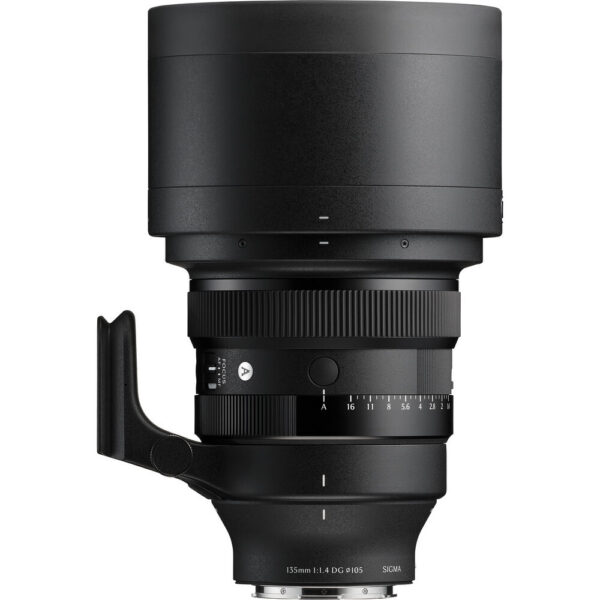 Sigma 135mm f/1.4 DG Art Lens (L-Mount) view 5