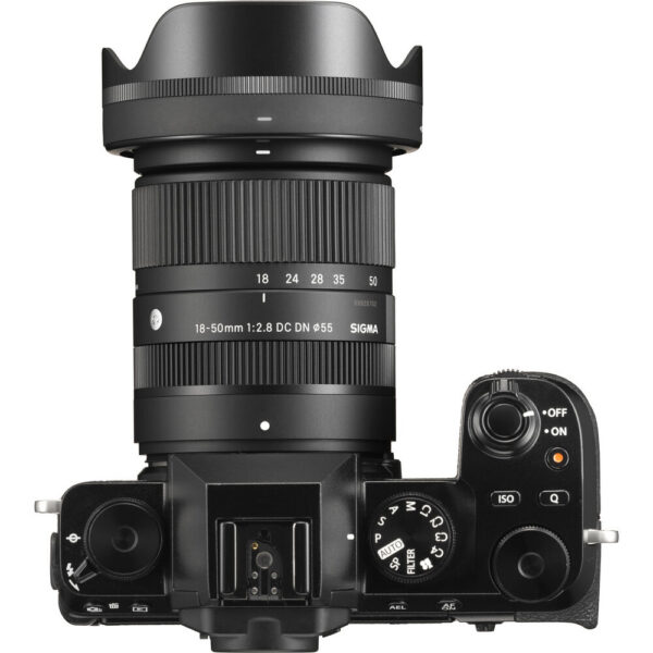 Sigma 18-50mm f/2.8 DC DN Contemporary Lens (FUJIFILM X) view 6