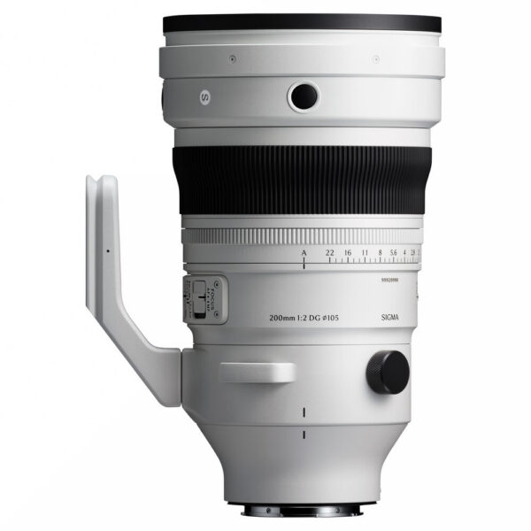 Sigma 200mm f/2 DG OS Sports Lens (L-Mount) view 5