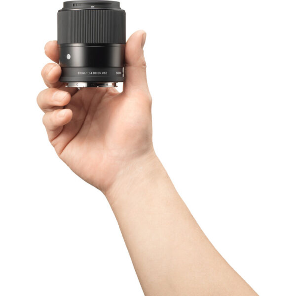 Sigma 23mm f/1.4 DC DN Contemporary Lens (Leica L) view 6
