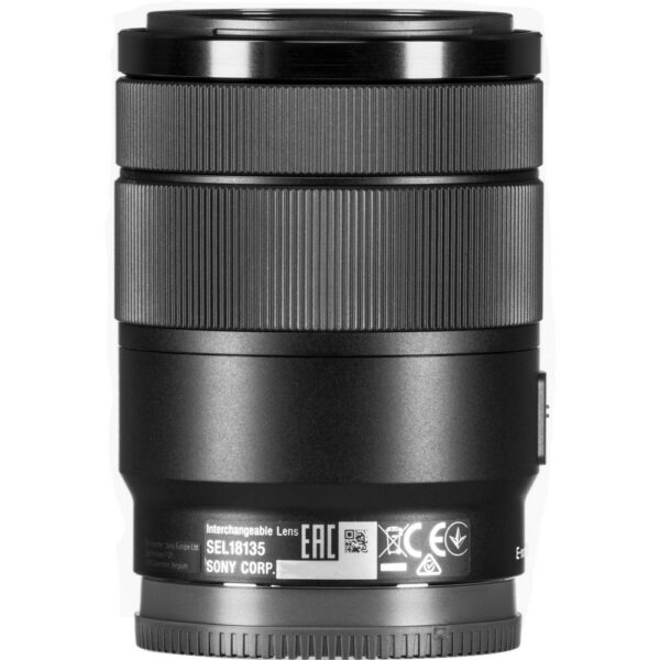 Sony E 18-135mm f/3.5-5.6 OSS Lens view 7