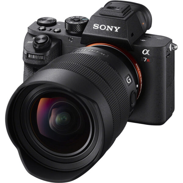 Sony FE 12-24mm f/4 G Lens view 4
