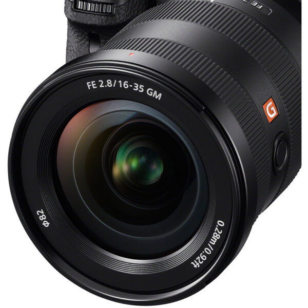 Sony FE 16-35mm f/2.8 GM Lens view 5