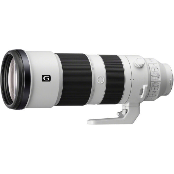 Sony FE 200-600mm f/5.6-6.3 G OSS Lens with UV Filter Kit view 3