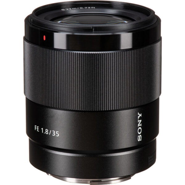 Sony FE 35mm f/1.8 Lens with UV Filter Kit view 3