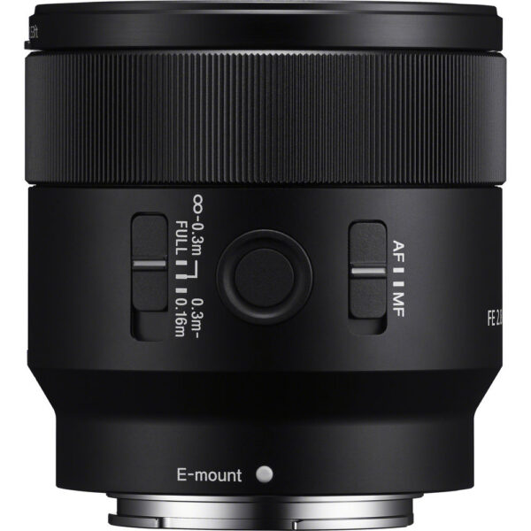 Sony FE 50mm f/2.8 Macro Lens view 3