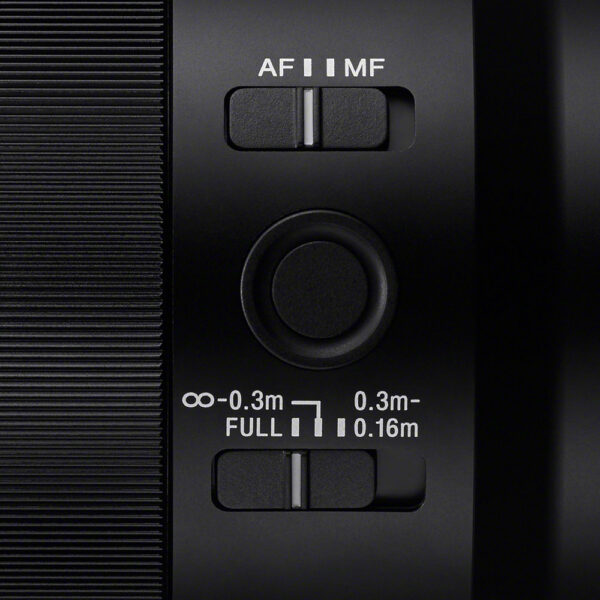 Sony FE 50mm f/2.8 Macro Lens view 5