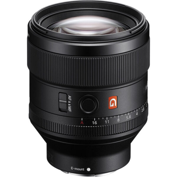 Sony FE 85mm f/1.4 GM Lens with UV Filter Kit view 3