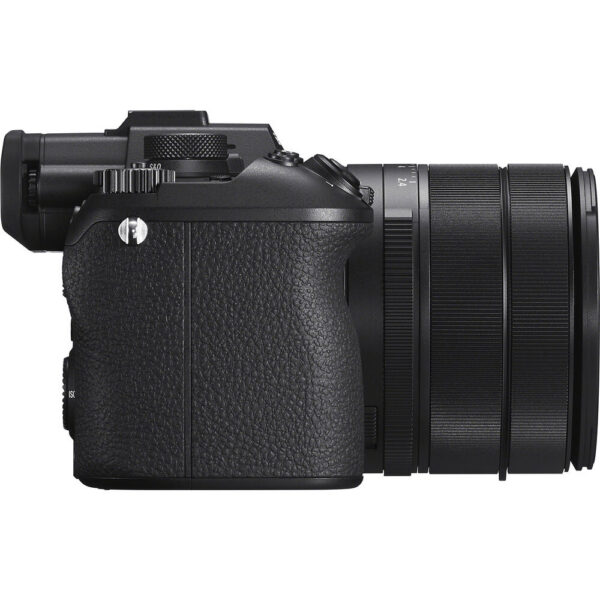 Sony RX10 V Digital Camera view 4