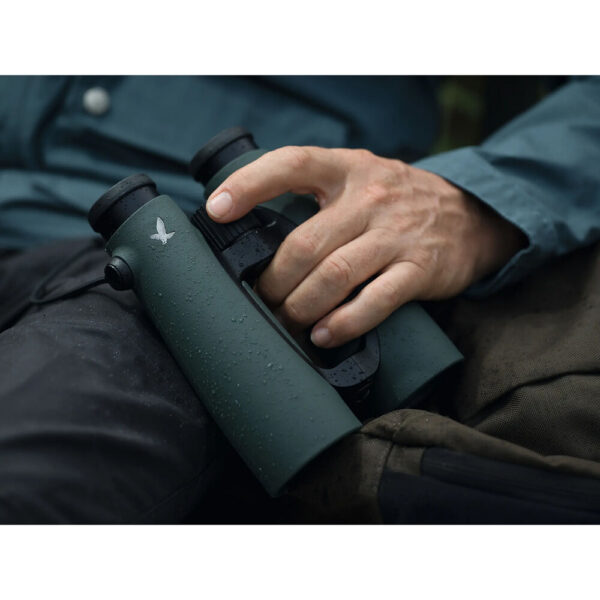 SWAROVSKI OPTIK 10x42 EL Binoculars view 3