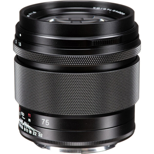 Voigtlander Nokton 75mm f/1.5 Aspherical Lens (Canon RF)