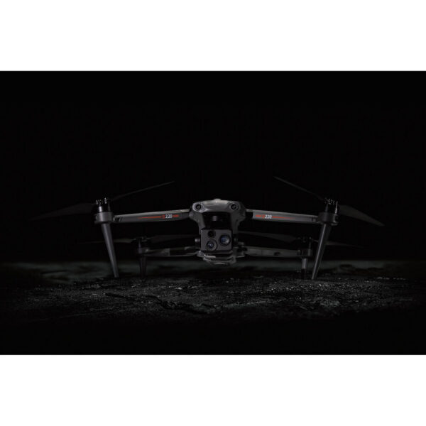 YUNEEC GDU S220 Pro Industrial Drone with K02 Docking Station view 6