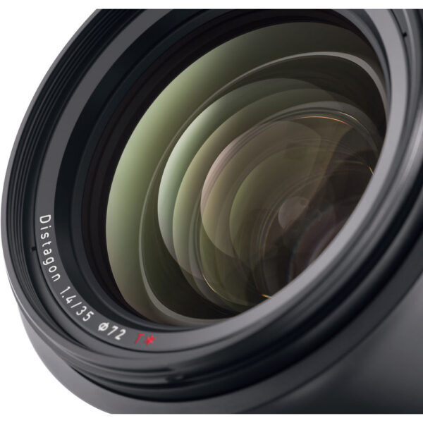 ZEISS Milvus 35mm f/1.4 ZE Lens for Canon EF view 6
